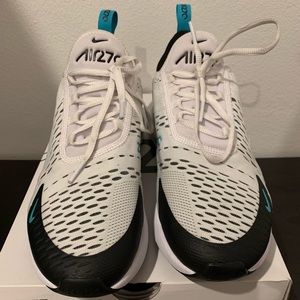 Nike Air Max 720 Size 8 BlackWhite Dusty Cactus Nike Air Max 720 Size 8 BlackWhite Dusty Cactus